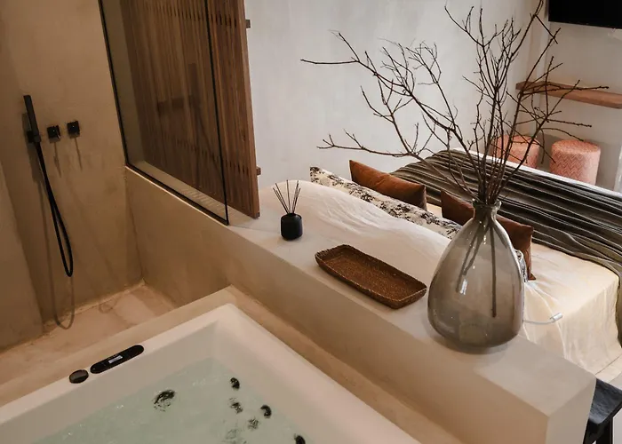 Tesoro Elegant Escapes- 4*