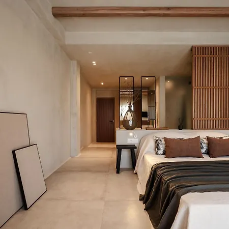 Tesoro Elegant Escapes-
