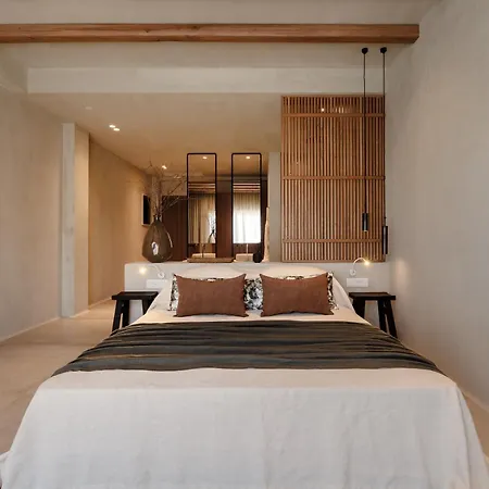 Tesoro Elegant Escapes- מלון דירות Naxos City