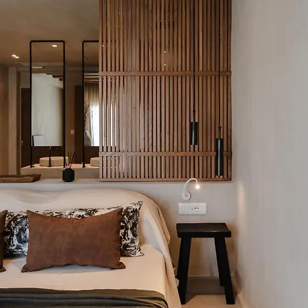 Tesoro Elegant Escapes- Aparthotel Naxos City