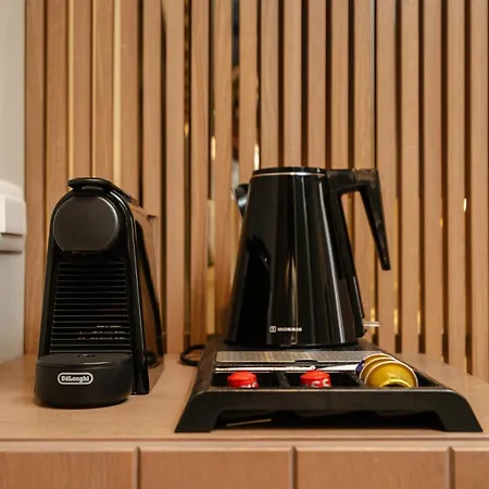 Tesoro Elegant Escapes- מלון דירות 4*