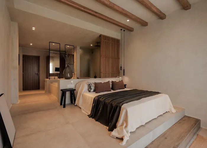 アパートホテル Tesoro Elegant Escapes- 4*