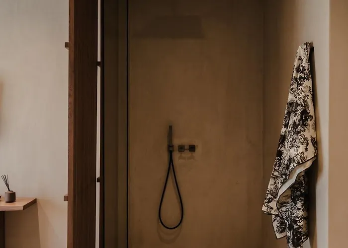 Tesoro Elegant Escapes- アパートホテル Naxos City